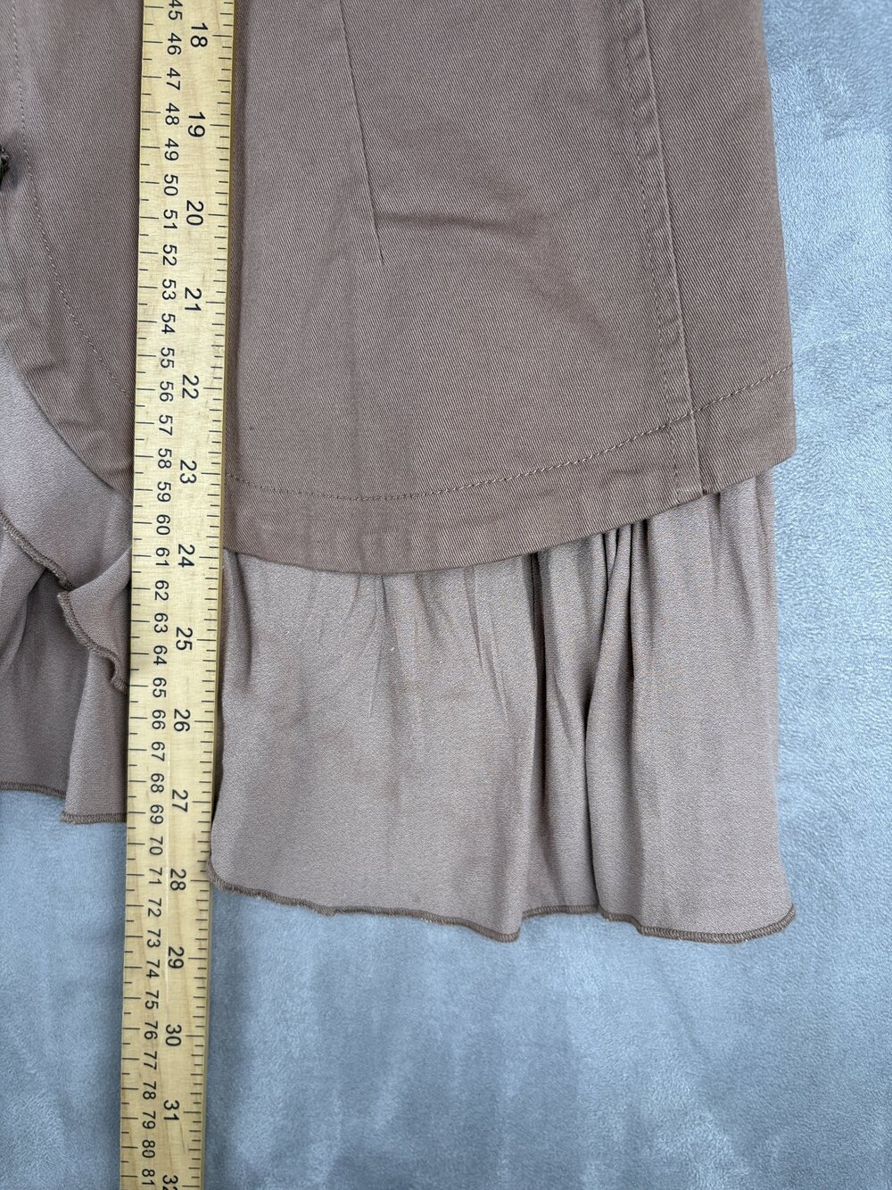 Torrid Button-Front Ruffle Hem Cardigan 1X - Picture 8 of 13